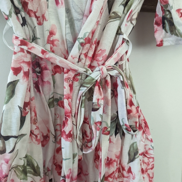 Show Me Your Mumu Floral Robe O/S - Picture 4 of 4
